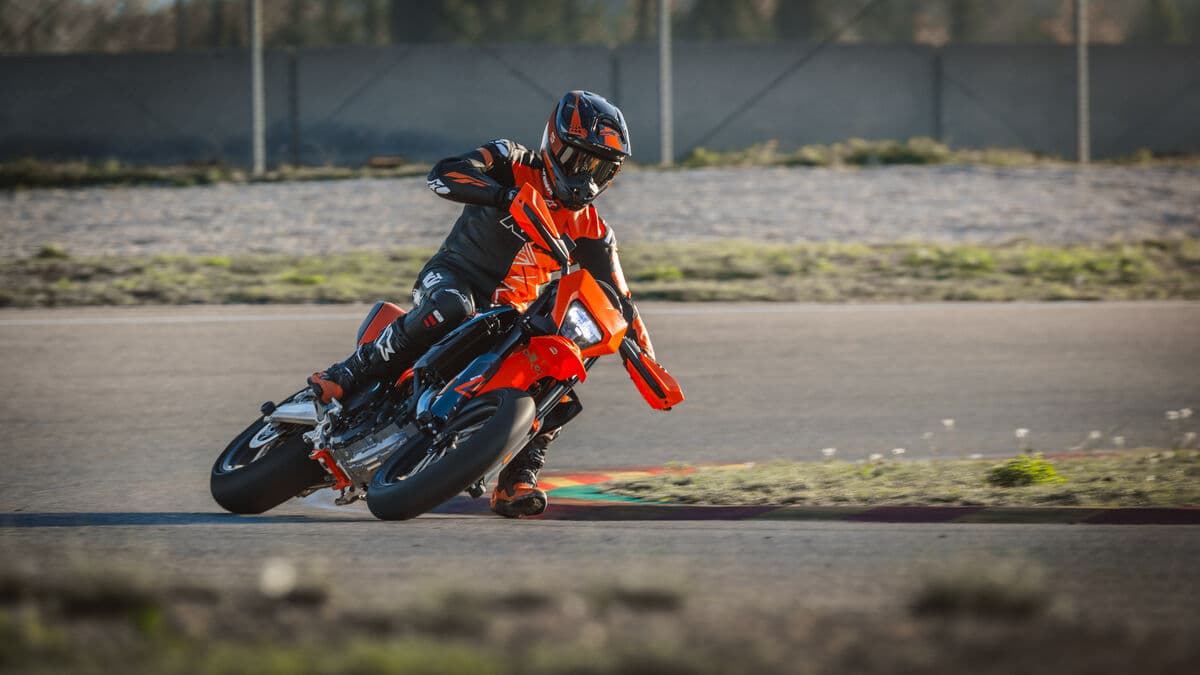 KTM SMC R