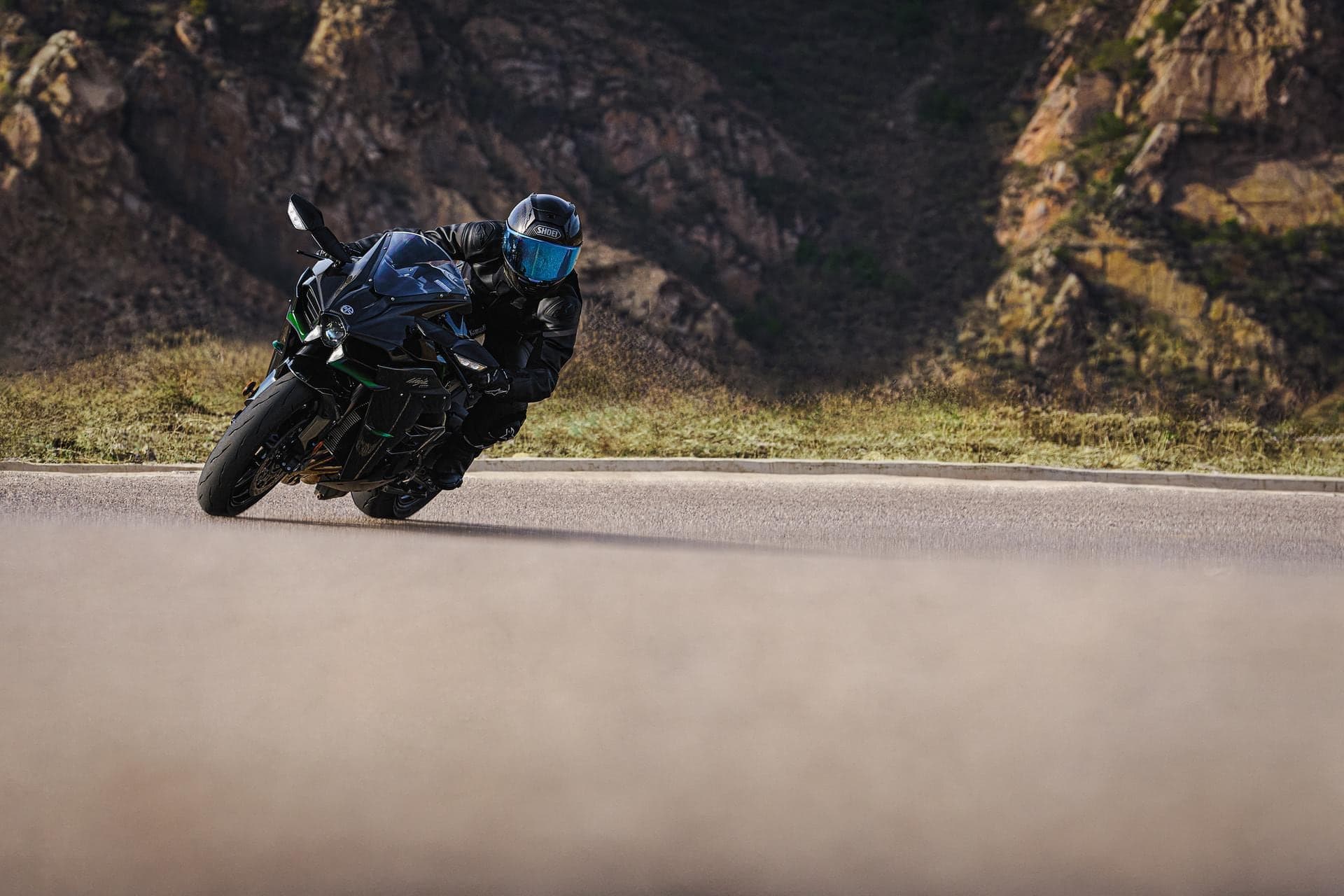 Kawasaki Ninja H2 2027 op de weg